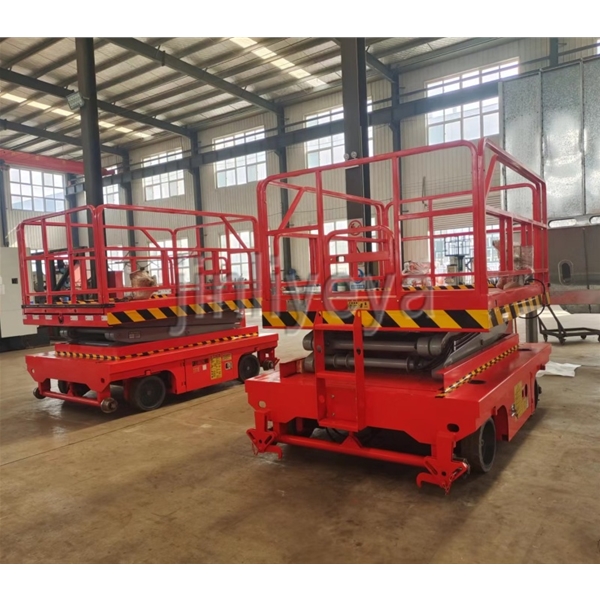 南京铁陆自行走升降机