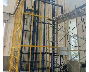 南京导轨式升降货梯